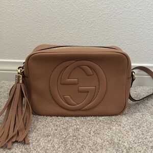 Gucci Beige Leather Small Soho Disco Shoulder Bag